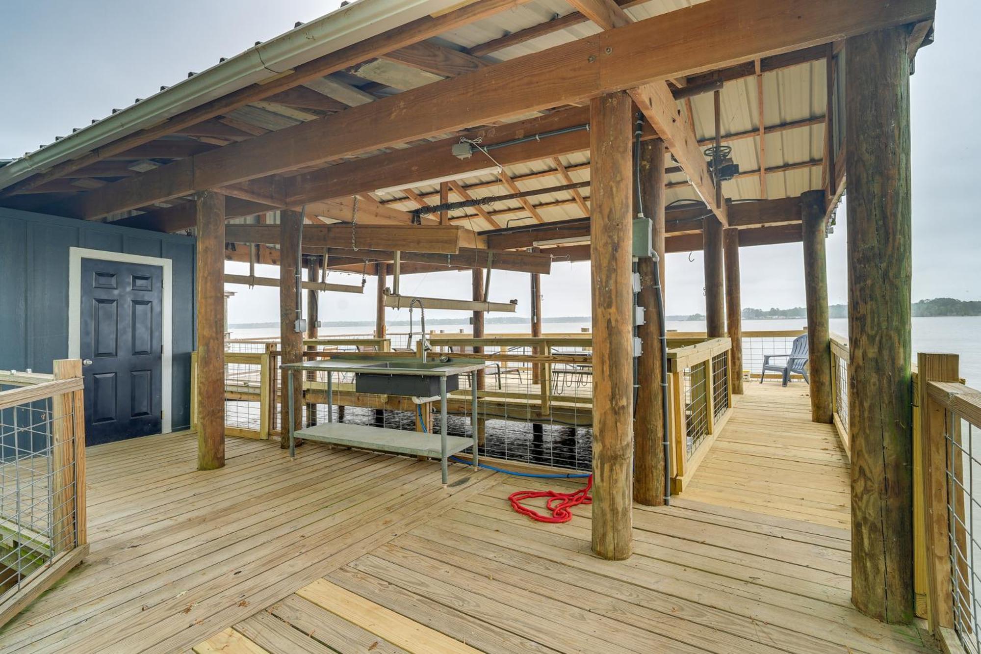 הוילה Alliance Waterfront House On Toledo Bend With Private Dock! מראה חיצוני תמונה